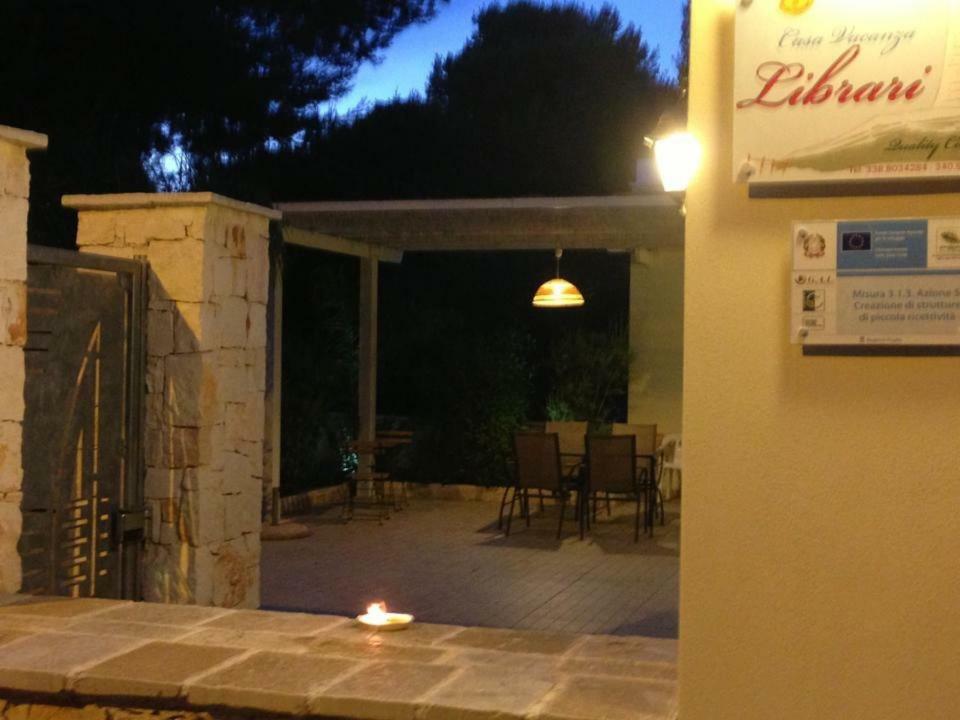 Librari - Quality Confort Monacizzo Exterior photo